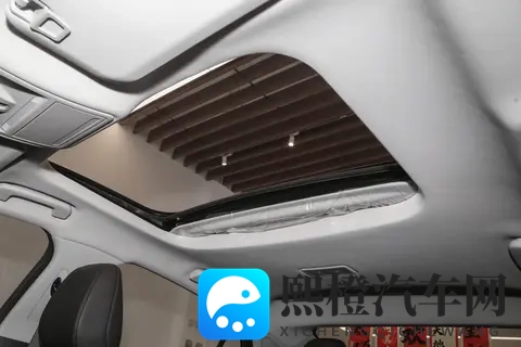 蒙迪欧:合资B级车新标杆!20T+8AT,L2级辅助驾驶,才卖17万?-2