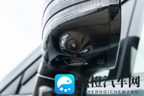 腾势N8L DM：52米车长+3米轴距，全家出游不用愁！-3