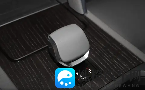 能家用能越野，路虎发现运动产品力均衡，共有三款配置可选-2