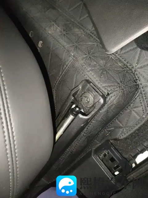 准新一手路虎揽运:28万公里,698万体验陆地头等舱?-3