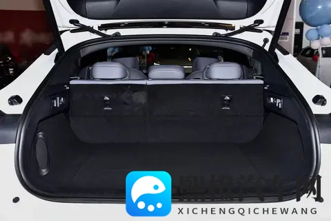 想买13万级纯电轿车,不一定看小鹏M03,刚上市的长安启源A06更强-1