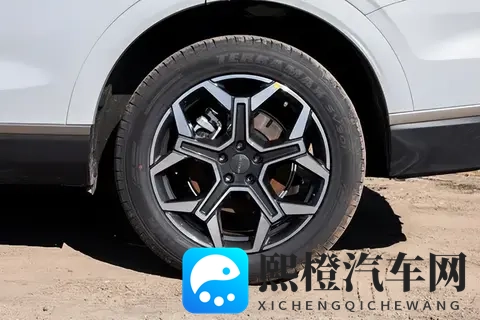 10-14万能买到硬核安全?家用大七座SUV真实测试告诉你答案-1