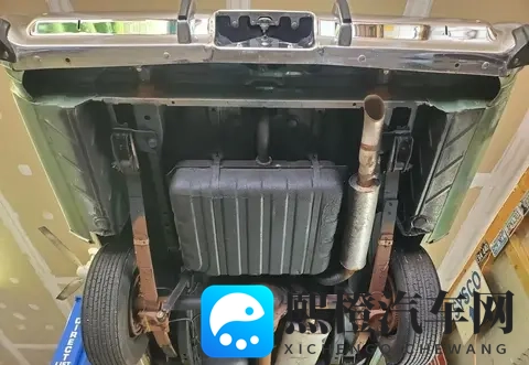 克莱斯勒Newpor停了四十八年卖一万多美元 开不开反而纠结成了大事-2