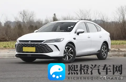 2025年1-9月紧凑型轿车销量榜,轩逸亚军,星瑞第7,威朗第29名。-1