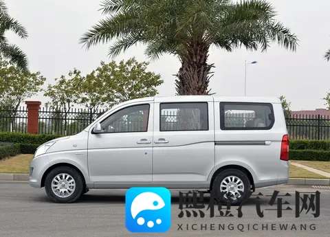 新工具车的进化之路：五菱荣光在油电之间找平衡-3