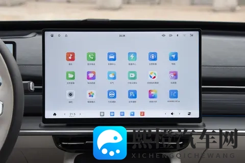 37秒破百+无框车门!这台国产轿跑自己就是一道流动的风景-2