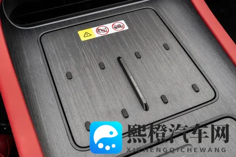 阿维塔12 2026款Max后驱纯电版：日常出行顺手省心-3