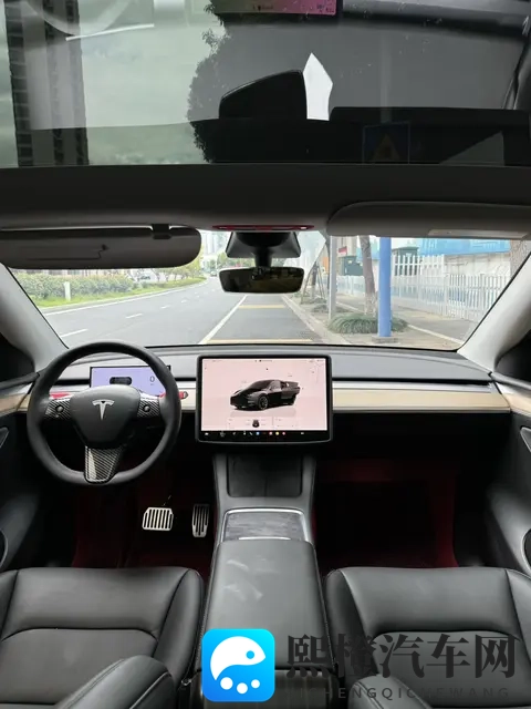 17万多拿下特斯拉Model Y，代步家用真香？-2