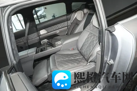 告别 BBA 固有印象，行政旗舰该看蔚来 ET9 2025 款 102kWh-1