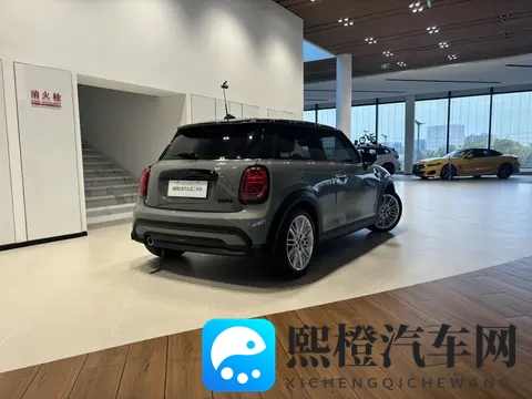 148万，21年一手MINI，都市丽人的时尚座驾？-3