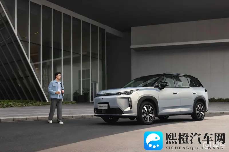 闭眼入的国民SUV?埃安i60上市,1048万起!-1