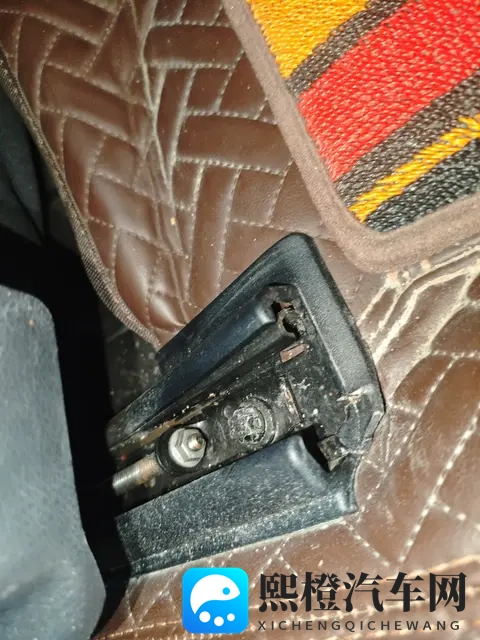 zztt10.ccm万里长征入口：智能化电动化并行，汽车产业未来可期-2