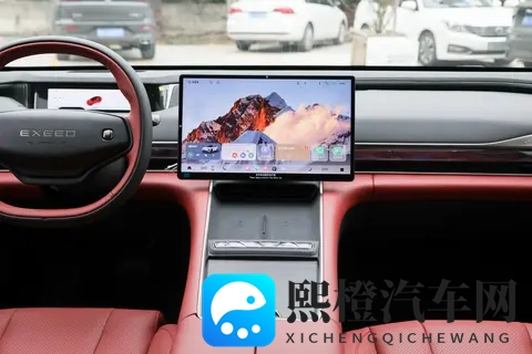 星纪元ES:空间大、动力足,家用出行选它挺合适,可以看看-3