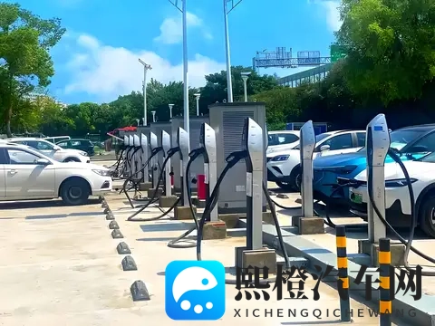 济南明确新能源汽车收费规范:充电服务费与电费外不得加收停车费-3