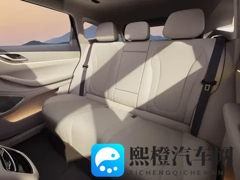 xx欧美:欧美风尚潮流盘点-2