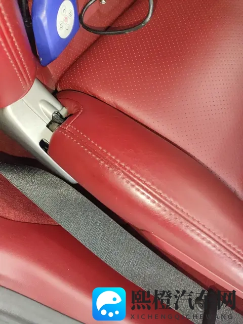 368万,圆梦保时捷!20款718Cayman,释放你的驾驶激情-3