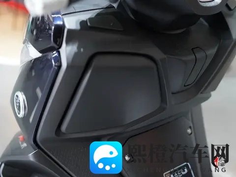 德系平台+国产价格，2025款无极SR4 Max中排踏板，售价29999元起-2