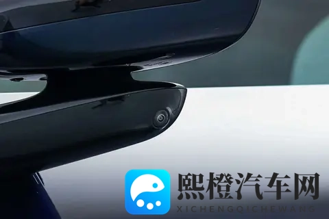 刷新A级燃油家轿新标准!第5代帝豪限时感恩价659万起-1