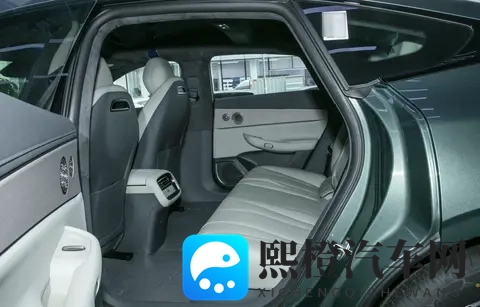 纯电车真能比油车香?这车20万级,纯电续航优秀,带劲不?-2