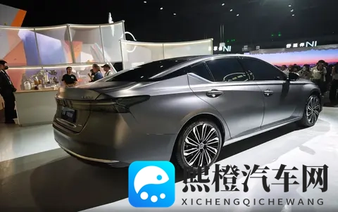 “沙发厂”和鸿蒙合作,是一加一大于二的效果?解读全新天籁-1