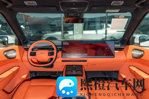 纯电和混动该怎么选？乐道L90和领克900对比评测-3