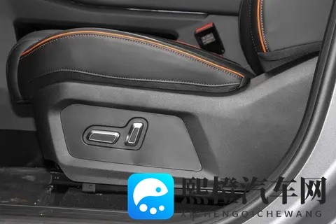 15万级硬派SUV,四驱+大空间,油耗仅63L,它颠覆你的认知-3