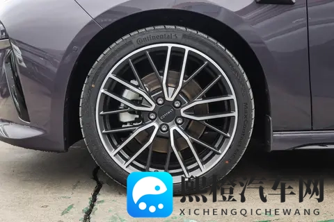 性能与智能的多维度升级,第三代领克03究竟实力表现如何?-3