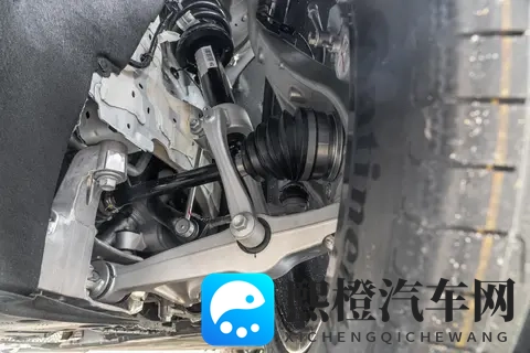 高端MPV怎么选?试驾26款岚图梦想家PHEV,看看它合不合适-2