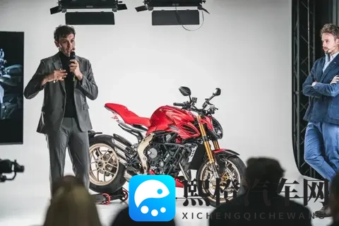 暴徒新贵登场!全球限量300台,MV奥古斯塔Brutale 950 米兰展首发-3