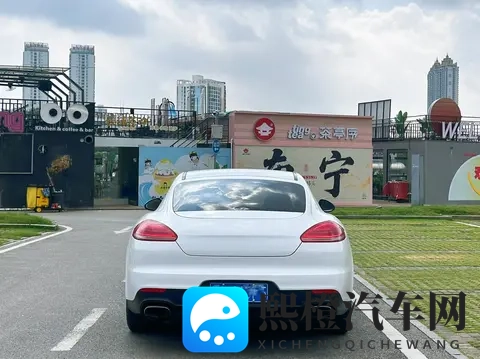 十年老帕依旧能打!15万拿下二手保时捷Panamera-2