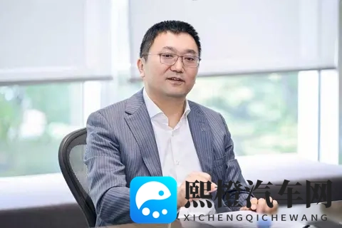 奔驰朋友圈全变红 百年老厂赌上未来?纯电CLA安全真能打?-2