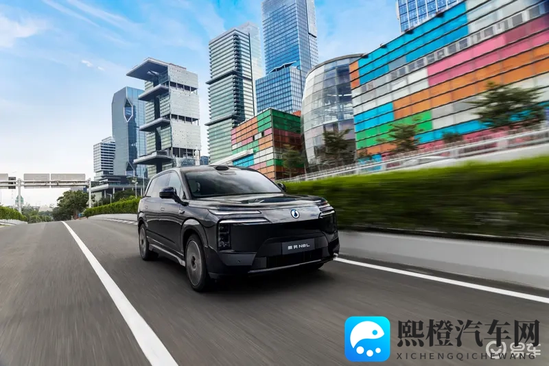 18禁止下载：汽车新规来袭：未成年人驾驶知识获取新途径-1