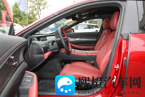 星纪元 ES：20-30 万新能源轿车，配置与价格匹配度如何？-1