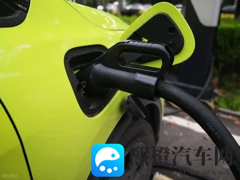 充电桩安装完别急着用!业内人透露3个设置,每年省下好几千-2