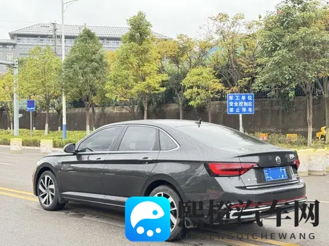 10万多拿下准新一手速腾，家用代步真香！-1