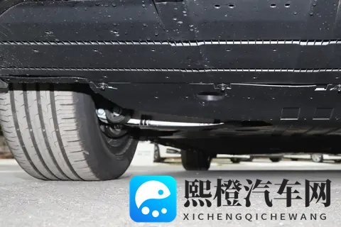 奇瑞这新车太猛了!不到20万,比汉还大一圈,30万体验一步到位-1