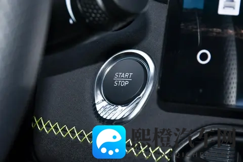 10万出头拿下20T+8AT!深度体验第三代领克03,它是否是你的菜?-1