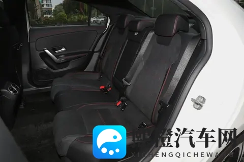 奔驰 A 级 A 180 L 与 A 200 L 时尚型怎么选 多维度分析给你参考-1