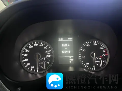 宜商宜家好选择，13万拿下2018款二手奔驰威霆7座-2