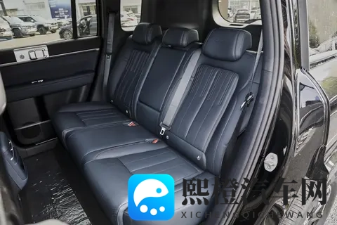 方程豹钛7：“钛7买得钛对了”、“钛7科技大空间SUV”，值得一看-3