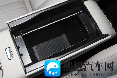 纯电巨头造增程 AION i60 210km纯电+1240km综合续航-1