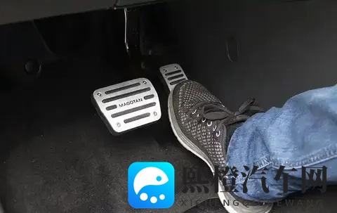 开了3年车,才知道轻踩油门比大脚油门更伤车,都是真心话!-3