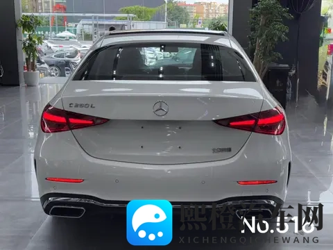 216W圆梦奔驰C级,优雅运动风,都市白领新选择-1