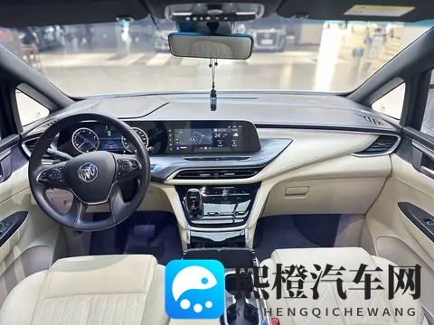 19万多拿下别克GL8陆尊，家用商务都合适！-1