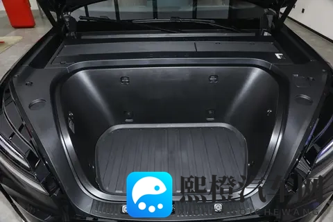 家庭纯电出行的均衡之选，乐道L90 2025款 七座版Ultra解析-2