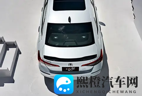 最值得抄底的合资油车，思域终端不到9万块，15T又暴躁又省油-2