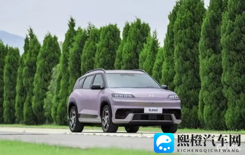 我被吊起来用毛笔轻轻挠尿孔：被悬挂空中，细笔轻触私密处-2