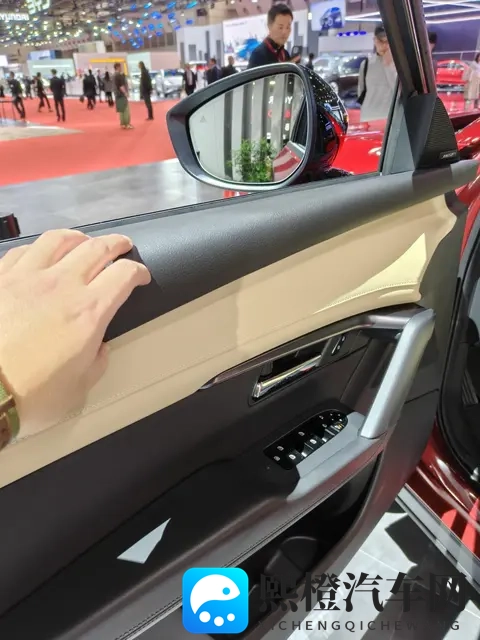 实拍新一代马自达CX-5欧版：可预见的不愁卖，但长马动作要加快-3