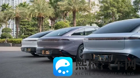 担心电车电池不耐用?星海S7 800V碳化硅超充版8年质保-1