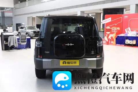 比亚迪又出新招，双叉臂+后多连杆底盘，续航超1300公里  真香！-2